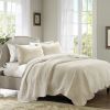 3 Piece Reversible Scalloped Edge Quilt Set, Full/Queen size